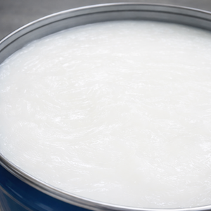 Gelée de pétrole raffinée blanche de qualité USP 99% pureté, semi-solide, cosmétique, hydratante, protection de la peau, fabriquée en Allemagne - Product Image 2