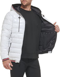 Chaqueta acolchada ligera Unisex con cuello levantado de gran tamaño, estilo acolchado cálido a la moda, tela de lona con logotipo personalizado para uso diario - Product Image 1