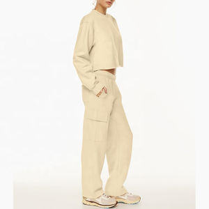 Sudadera con Capucha de Color Sólido de Primera Calidad Personalizada para Mujer, Sudadera Corta con Dobladillo sin Rematar, Conjunto de Sudadera 100% Algodón Ecológico - Product Image 3