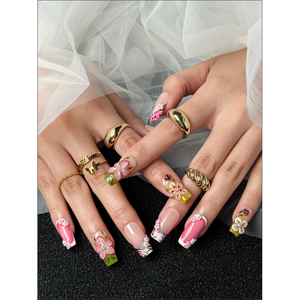 Garden Muse Press-On Nail : Design d'ongles élégant pour des jardins raffinés - Product Image 4