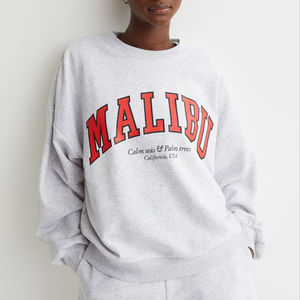 Sudaderas de mujer de color personalizado con cuello redondo liso embellecido logotipo personalizado y diseños personalizados - Product Image 6