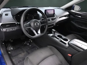 Nissan Altima 2.5 S 2019, Volante a la Izquierda, Más de 100,000 Millas - Product Image 4