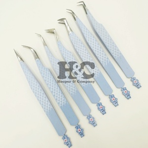 Pinzas para Pestañas Postizas de Diseño Personalizado, Pinzas de Acero Inoxidable con Logotipo, Diseño de Oso de Peluche, Tendencia Superior en Pestañas Postizas de Mink Sostenible - Product Image 5