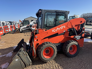 Chargeuse sur pneus Kubota SVL 65-2 avec moteur et pompes hydrauliques Cat, capacité de charge nominale de 9 tonnes pour travaux de terrassement et de construction - Product Image 5