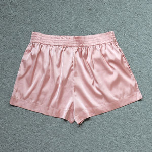 Shorts d'entraînement de gymnastique pour femmes en soie respirante décontractée et décontractée à séchage rapide avec logo personnalisé Shorts de vêtements de nuit amples pour femmes - Product Image 2