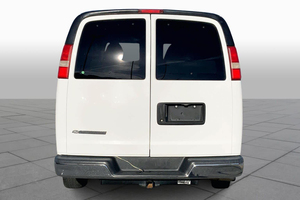 Chevrolet Express 3500 LT RWD Van 2013 en bon état - Prêt à être expédié - Product Image 6