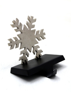 Soporte de calcetín de Navidad de hierro y aluminio con acabado de níquel hecho a mano para uso decorativo en el hogar - Product Image 2