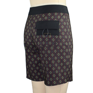 กางเกงขาสั้นลำลองแบบสปอร์ต สีพื้น ไซส์ US รับทำโลโก้ แห้งเร็ว ระบายอากาศดี เหมาะสำหรับออกกำลังกาย วิ่ง น้ำหนักเบา รับผลิตตามแบบ OEM ขายส่ง - Product Image 4