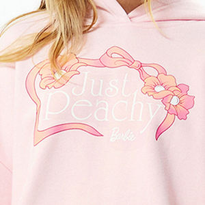 Vêtements décontractés et de rue à capuche légers de haute qualité pour femmes pour l'hiver Sweat à capuche imprimé logo avant en différentes couleurs en vente - Product Image 6