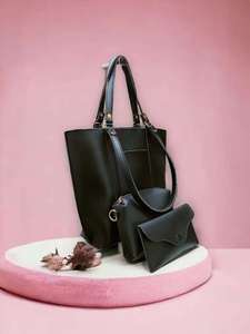 Conjunto de Bolso Tote de Cuero PU Negro, Bolso de Hombro Minimalista con Bolsa y Cartera Pequeña para Uso Diario - Product Image 3