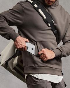 เสื้อฮู้ดผู้ชายผ้าฟลีซเนื้อหนัก 100% ผ้าฝ้าย แบบสั่งทำพิเศษ สำหรับฤดูหนาว  แบบเรียบ  บุซับใน  พิมพ์ลายดิจิทัล  ย้อมสีพื้น  ทรงหลวม - Product Image 3