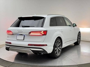 NOUVEAU 2024 AUDI S Q7 4X4 Traction intégrale Sans accident Course NEU VOLL 415PS Bi-turbo 7s Transmission automatique - Product Image 6