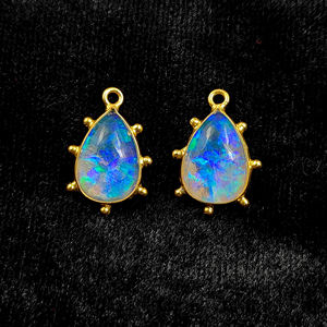 Colgante de bisel de pera lisa de ópalo de fuego etíope de 12x9mm, colgantes y dijes finos de moda de Plata de Ley 925 Vermeil chapada en oro de 18 quilates - Product Image 1