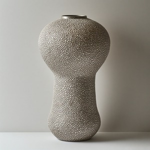 Luxury Iron <b>Gold</b> Plated Handmade Coastal <b>Vase</b> with Smooth Surface and Modern Shape for Stylish Living Room and Office Decoration - Product Image 2