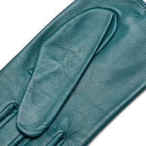 Guantes de Conducción de Alta Calidad Diseñados con Material Suave que Proporciona un Ajuste Cómodo a la Mano, Excelente Agarre y Movimiento Flexible - Product Image 5