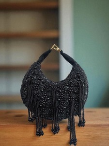 กระเป๋าคลัทช์เรซิ่นดีไซน์หรูสำหรับผู้หญิง พรีเมียม ขายดี สง่างาม เหมาะสำหรับงานกลางคืน ลำลอง แฟชั่น กระเป๋าถือสีลูกกวาด คุณภาพสูง ขายส่ง - Product Image 4