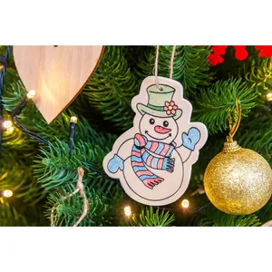 Ornamento Natalizio in Legno Sormela, Gadget Personalizzati per Decorare le Tue Festività - Product Image 2