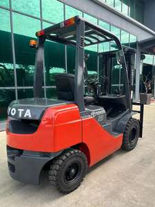 2.5ton รถยกโตโยต้ามือสองรถยกโตโยต้า FD30ญี่ปุ่น - Product Image 3