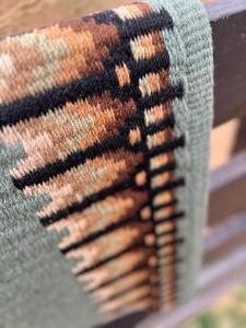 Couverture de selle occidentale en laine tissée à la main de qualité supérieure confortable et durable équipement de Cowboy traditionnel pour cheval de course de baril de rodéo - Product Image 4