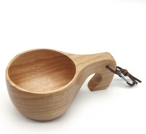 Taza de café de madera ecológica hecha a medida con tallado para tiendas temáticas Nórdicas - Product Image 5