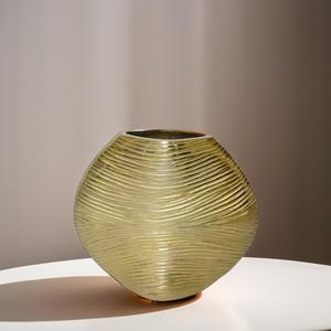 Florero de aluminio de diseño moderno de lujo - Product Image 2