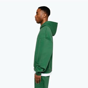Sweat à capuche zippé vert essentiel coupe confortable, construction durable et broderie élégante sur le devant en 2D - Product Image 5
