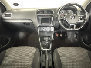 Voiture d'occasion de qualité et abordable, Volkswagen Polo GP 1.4 Comfortline 2016, conduite à droite - Product Image 2