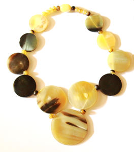 Best Price for High Quality Genuine Buffalo Horn <b>Necklace</b> Vintage Styled Ox Horn <b>Girl</b> Beads Chain Latest Wedding Gift for - Product Image 3