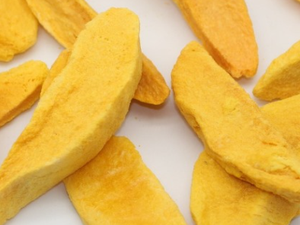 Darlac Farms, recién llegado, mango liofilizado, fruta en rodajas dulces con embalaje a granel, tendencia, proceso de fruta liofilizada - Product Image 3