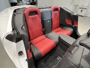 Oferta Especial: Lexus LC 500 Convertible RWD Usado 2023 - ¡Listo para Enviar! - Product Image 3