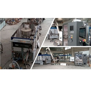 Machine d'étiquetage BOPP thermofusible contrôlée par PLC robuste pour l'application d'étiquettes de bouteilles en PET de haute précision disponible à la vente - Product Image 3