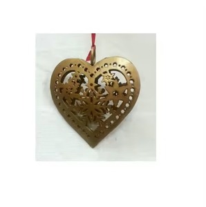 Adorno Colgante de Diseño Decorativo de Metal Sólido, Ideal para Decoración de Casas de Campo y Hogares, Diseño Decorativo Colgante en Forma de Corazón - Product Image 3