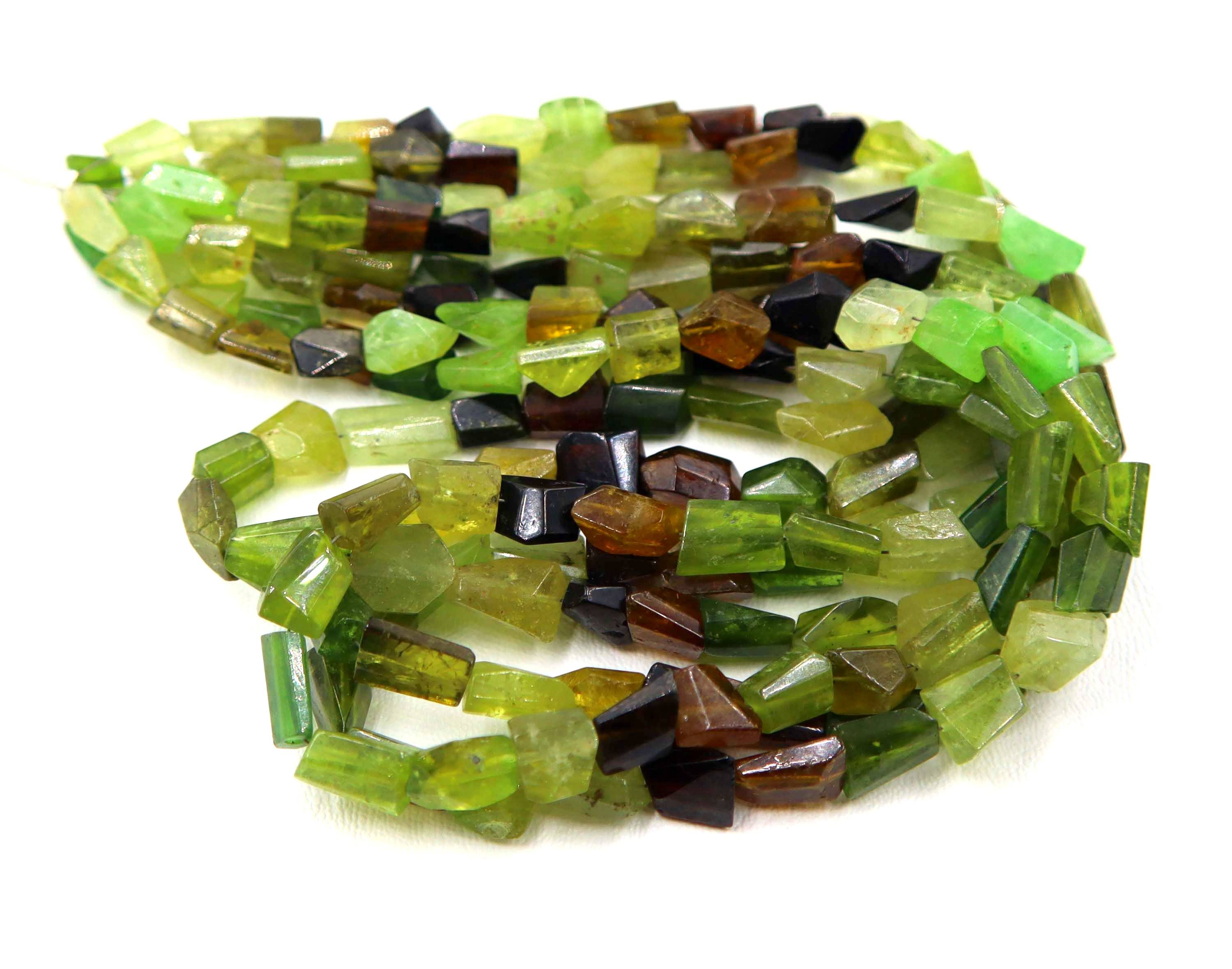 สีเขียว