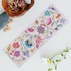 Camino de mesa de bonito diseño ecológico personalizado al por mayor, natural para uso doméstico, aspecto sencillo y elegante disponible al mejor precio - Product Image 4