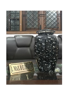 ผู้ส่งของชาวอินเดียโกศโลหะสำหรับผู้ใหญ่สำหรับเก็บขี้เถ้างานศพในโอกาสต่างๆ - Product Image 6