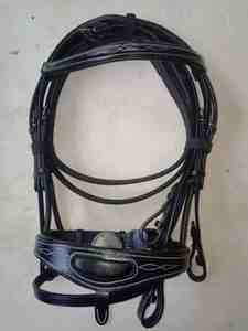 Arnés de caballo de poliéster duradero, brida Halter, portátil, plegable, perfecto para equitación de resistencia, entrenamiento de carreras, equipo ecuestre - Product Image 4