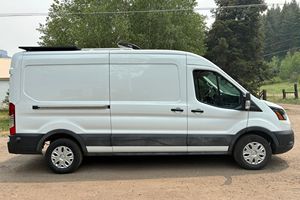 Auto Usado Confiable, Ford E-Transit 350 2023, Conversión a Camper - Product Image 5