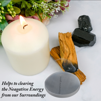 Plaque de chargement en sélénite avec plaque de nettoyage en cristal ordinaire pour la guérison spirituelle et l'équilibre énergétique