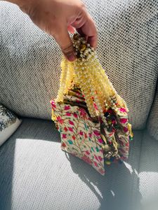 Thiết kế handmade Ấn Độ thêu túi lụa ly hợp với ngọc trai xử lý potli túi cho phụ nữ ủng hộ đám cưới trở lại Túi Quà Tặng - Product Image 2