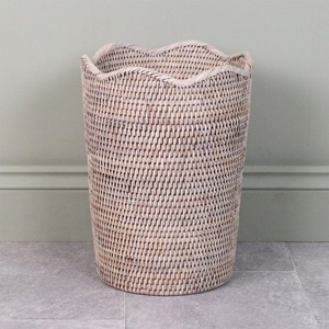 Cesto de Papel de Ratán Festoneado Purbeck, Cestas de Almacenamiento Hechas a Mano, Ratán Natural, Moderno, Multifuncional, Hecho en Vietnam - Product Image 2