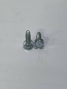 Tornillo de corte de rosca personalizado tipo F de acero al carbono - Product Image 2