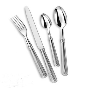 Juego de Cubiertos de Acero Inoxidable de Diseño con Acabado Láser, Cuchara, Cuchillo y Tenedor de Acero Inoxidable de Alta Calidad - Product Image 1