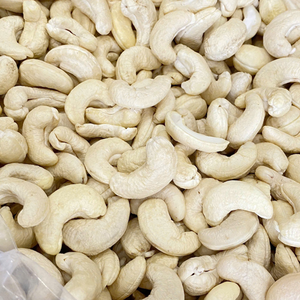 Vente en gros W180 W240 W320 Lwp Ws Sk Noix de cajou Noix de cajou 1Kg du Vietnam Prix bas Santigo - Product Image 1