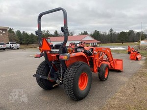 KUBOTA L3560HST | Mejor precio Tractor agrícola KUBOTA 4WD Precio barato Envío rápido disponible Compre ahora No se pierda esta oferta - Product Image 3