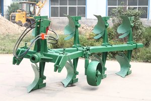Arado de Surco para Tractor Woye con Rodamiento y Engranaje, Ancho de Trabajo de 400-1750 mm, Compatible con Tractores de 15-90 HP - Product Image 4
