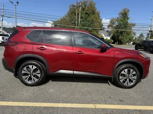 SUV Crossover ROG SV Scarlet Ember AWD 2021 Usado en Excelentes Condiciones - Product Image 4