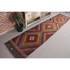 Tapis turc vintage de 2,3 x 11,3 pieds, tapis de couloir, tapis kilim rouge à motifs floraux - Product Image 3