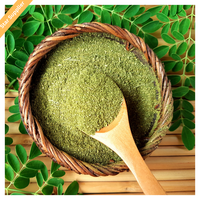 Poudre capillaire végétalienne de qualité supérieure avec Bhringraj, Moringa, Brahmi et Hibiscus pour l'amélioration de la texture des cheveux bouclés