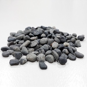 Gravier de qualité supérieure, durable, moderne, ovale, gris naturel et noir, pour les applications de villas, d'hôtels, de maisons et de jardins en plein air - Product Image 1