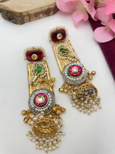 Pendientes de latón de estilo tradicional Amrapali para mujer, Pendientes colgantes étnicos de acabado antiguo inspirados en la joyería de la herencia india - Product Image 5